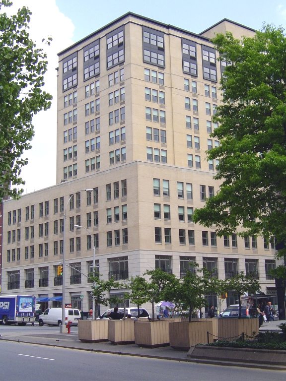 A photo of the building at 2700 Broadway