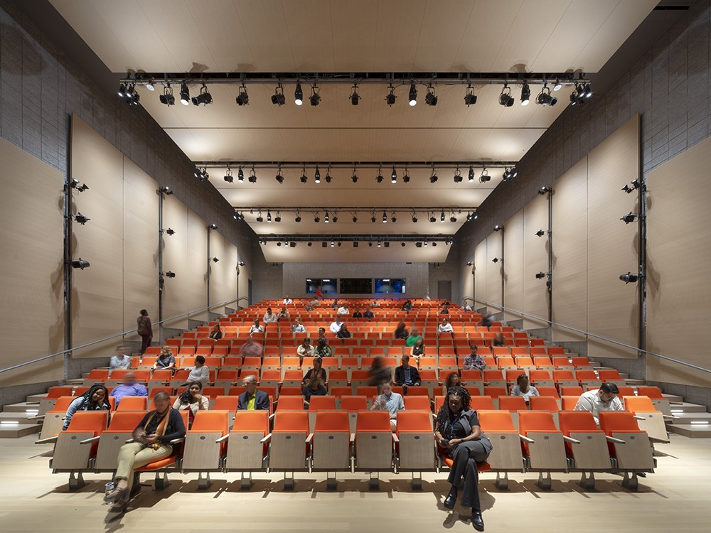 The Forum features a state-of-the-art 437 seat auditorium. (Photo: ©Nic Lehoux) The Forum features a state-of-the-art 437 seat auditorium. (Photo: ©Nic Lehoux)