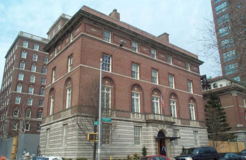 A 6-story brick and limestone building.